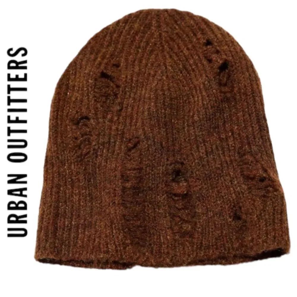NEW UO Urban Outfitters Jax Brown Distressed Knit Hat Beanie